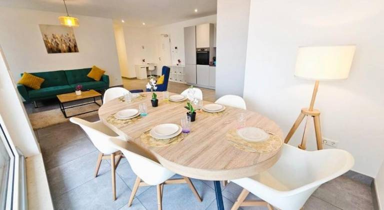 Rental apartment with terrace — photo 3