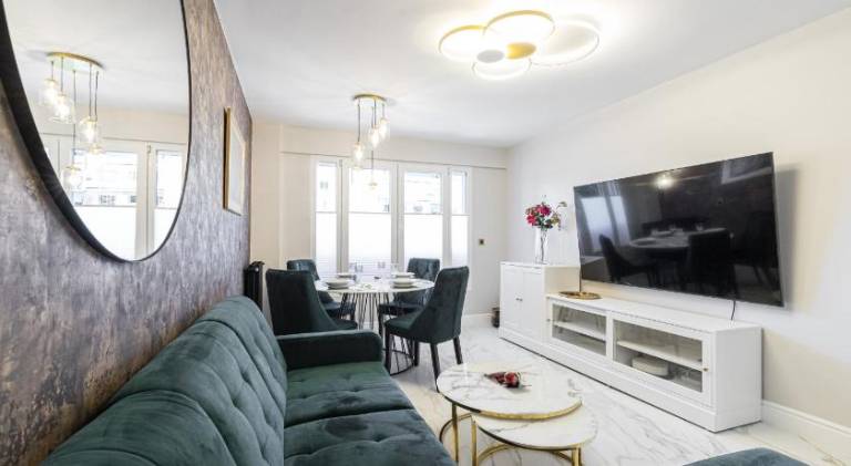 Holiday apartment with 2 rooms for 4 persons — photo 2