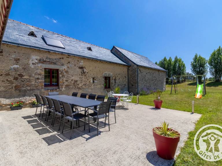 House  Le Vieil-Baugé