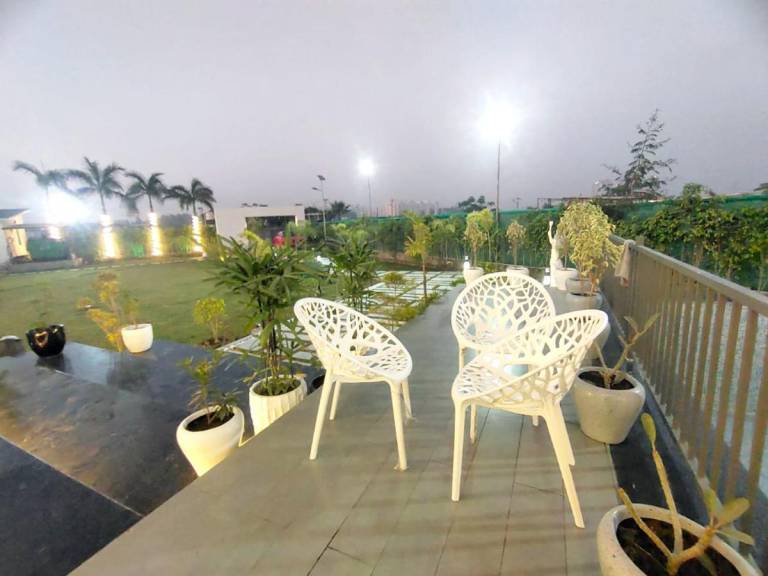 Shaw Estate- Near Expo Mart, Mehra Farm — photo 2
