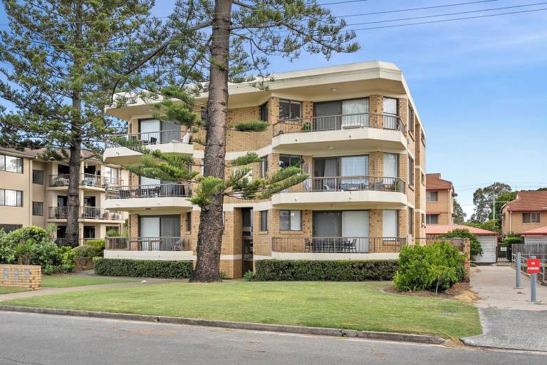 Apartment  Currumbin
