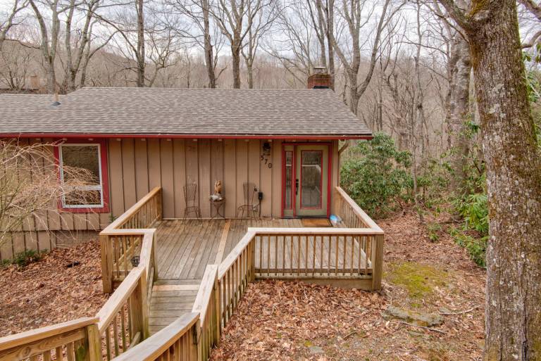 Appalachian Retreat Between Boone Blowing Rock Hot Tub WiFi — photo 2