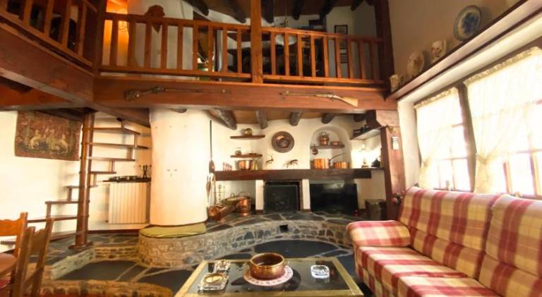 C5 Bordes d'Arinsal, Duplex Rustico con chimenea, Arinsal, zona vallnord in Arinsal
