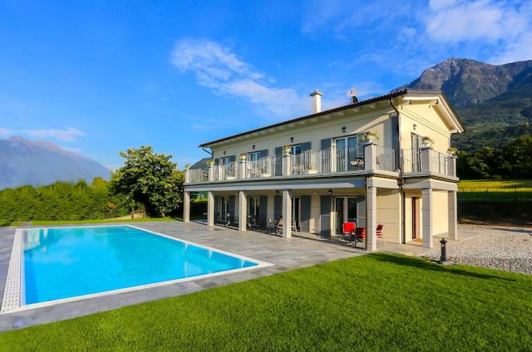 Bed & Breakfast Colico Piano