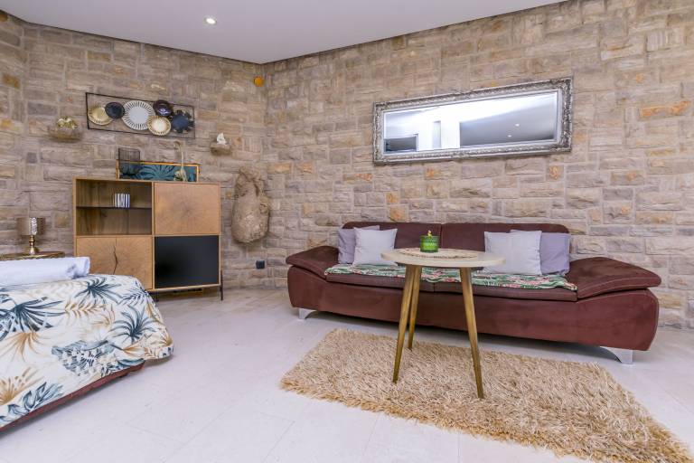 Fully equipped holiday apartment with terrace | Sea view | Next to the beach | Pet-friendly — photo 4