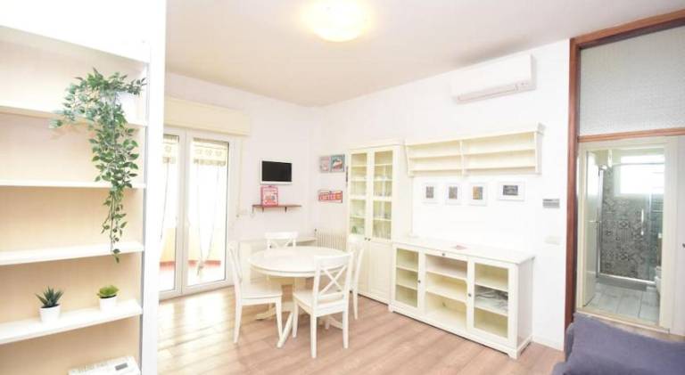 Apartment with patio | Good for workation — photo 2