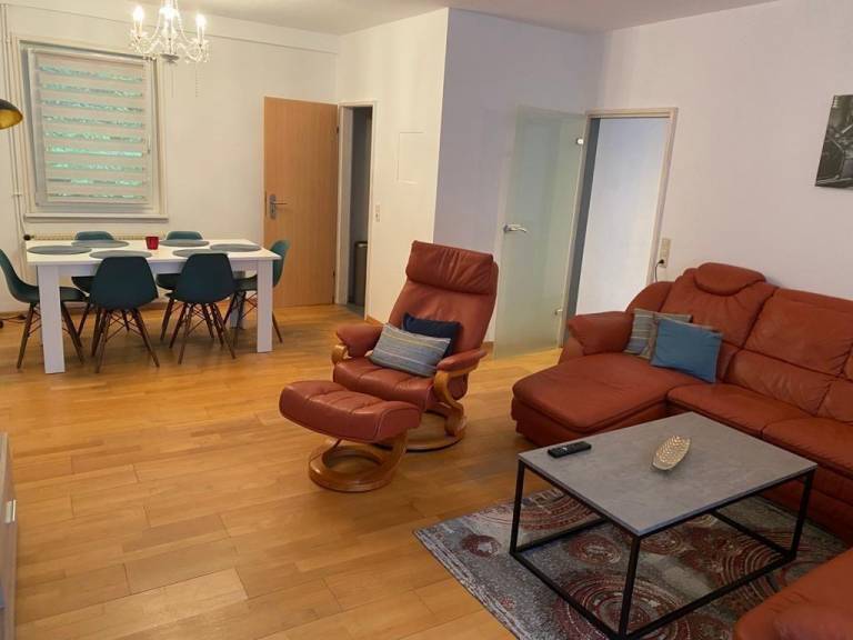 Family-friendly ample rental apartment with garden & terrace | Pets allowed — photo 4