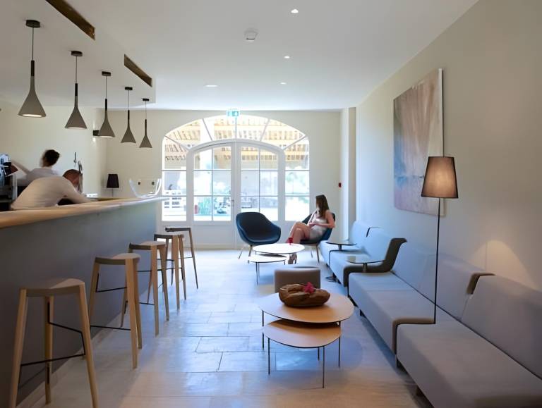 Hotel & Restaurant de charme - La Begude Saint-Pierre — photo 2