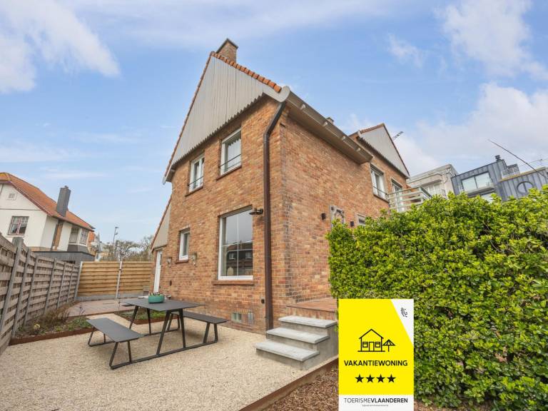 Villa with patio in Middelkerke