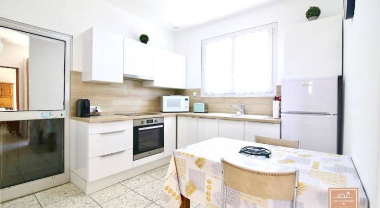 House with 3 rooms for 6 persons — photo 4