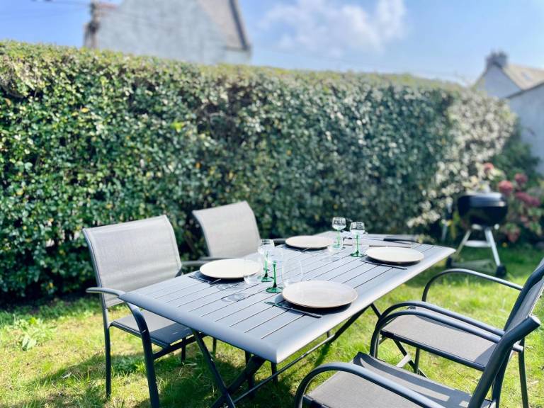 House with garden, terrace & barbeque — photo 4