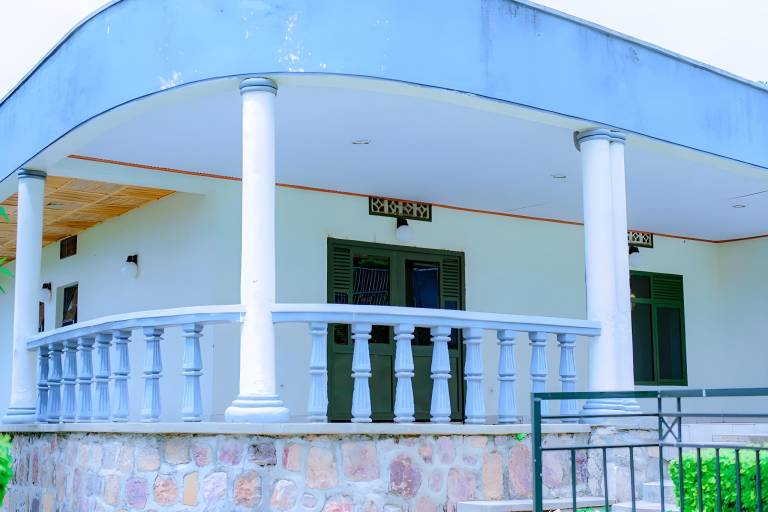 QUALITY INN MOTEL in Bwishyura