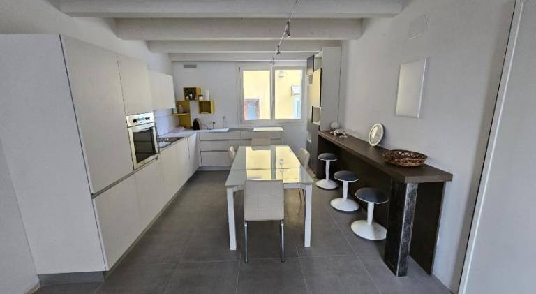 Holiday apartment with 2 rooms for 6 persons — photo 3