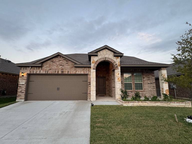 House with 4 rooms for 8 persons in McKinney, TX