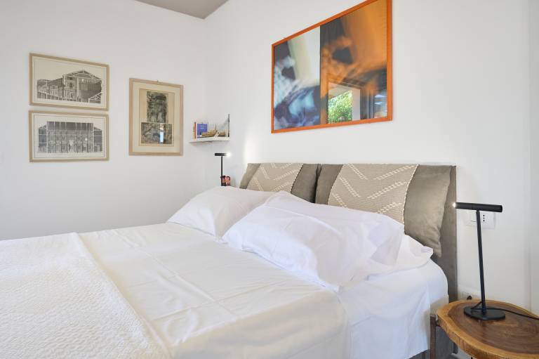 Room 'Carrara' with Shared Terrace, Wi-Fi and Air Conditioning — photo 4
