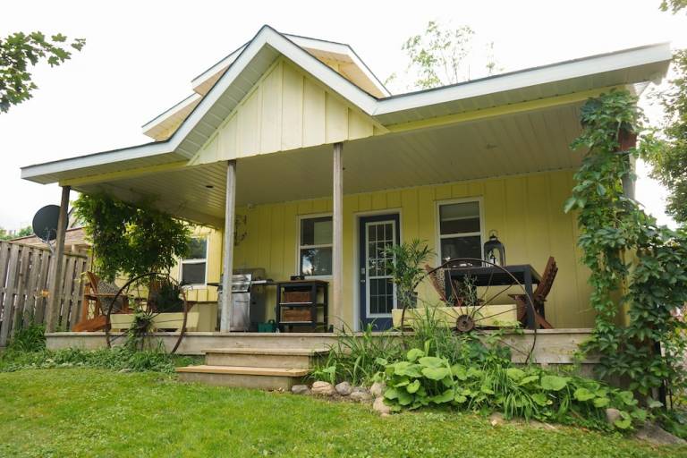 Orangeville Vacation Rentals from 67 HomeToGo