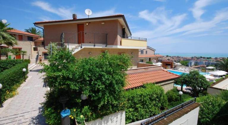 Holiday apartment with pool | Dogs allowed — photo 5