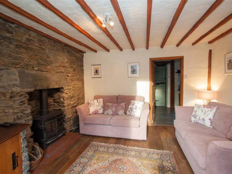 Child-friendly cottage with yard | Pet-friendly — photo 5
