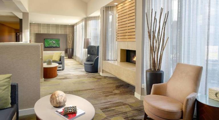 Courtyard by Marriott Charlotte SouthPark — photo 2