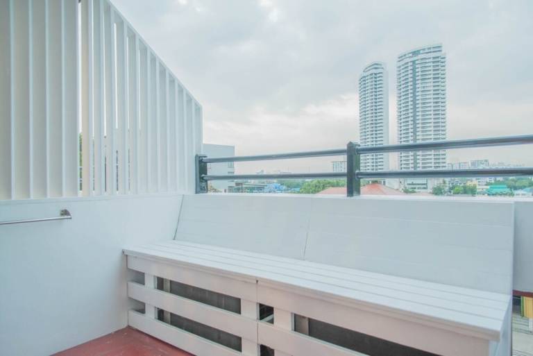 House  Bangkok Noi