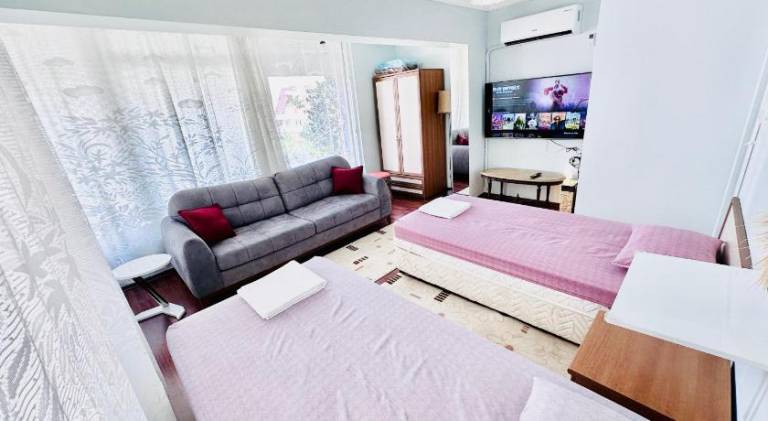 Stylish&Luxury Flat with Garden Close to Sea — photo 2