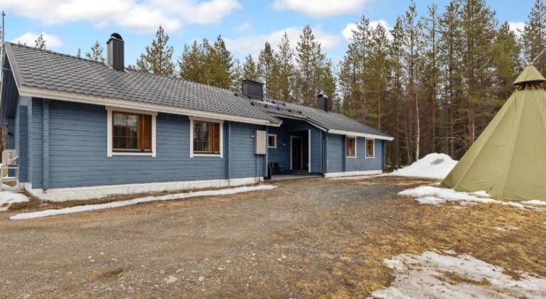 Vacation home | Dogs allowed in Kuusamo