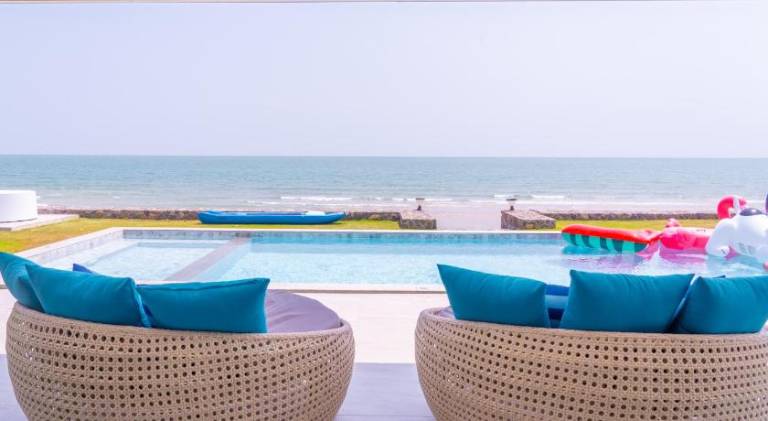 Pailay Beachfront Villa Cha-Am — photo 4