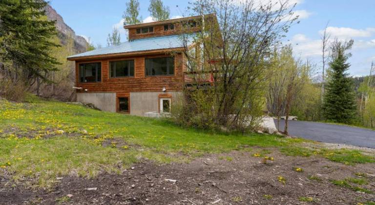 Secluded Mtn home by Purg, Hot Tub, Views! Pets ok — photo 2
