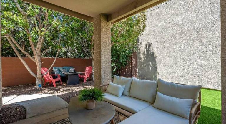 Rental apartment with pool — photo 4