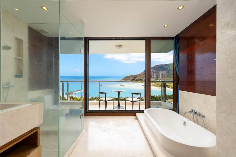 Sanya Serenity Coast sea-view holiday apartment — photo 2