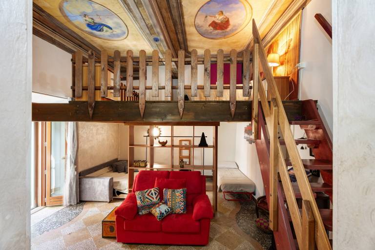 Apartment 'Antro Di Circe - Orta Centro' with Private Terrace, Garden and Wi-Fi — photo 3