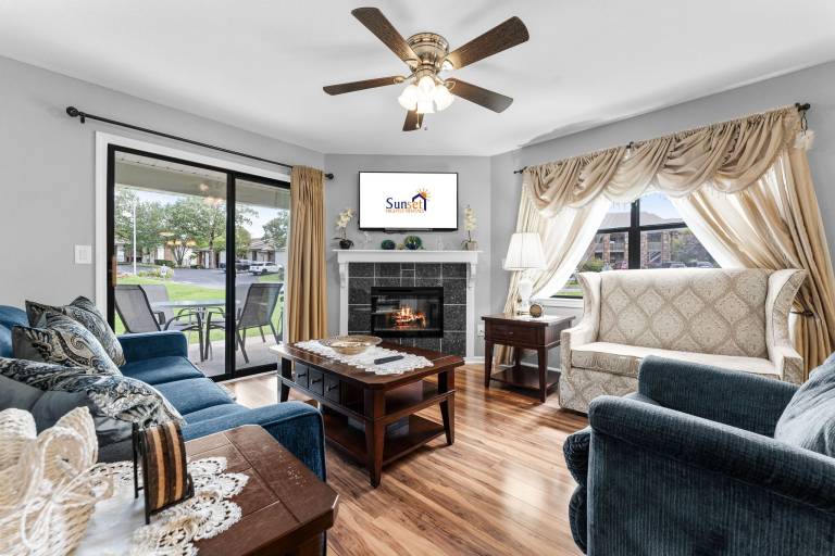 Fully equipped condo with pool & hot tub | Pet-friendly in Branson, MO