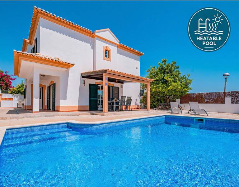 Ferienhaus mit Hund in Alcantarilha, Algarve fuer max. 9 Personen