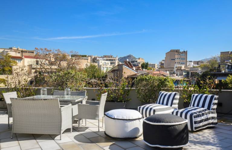 Rental apartment with patio | Close to Acropolis of Athens — photo 4