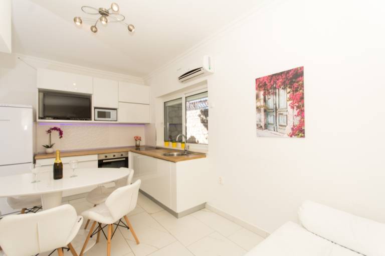 Ferienwohnung in Trogir mit Meerblick, Terrasse, Klimaanlage, W-LAN (3459-3) — photo 3