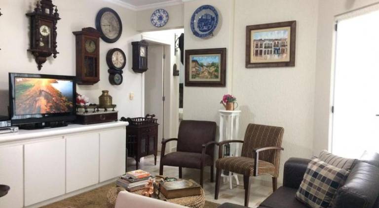 Holiday apartment with 3 rooms for 6 persons in Florianópolis