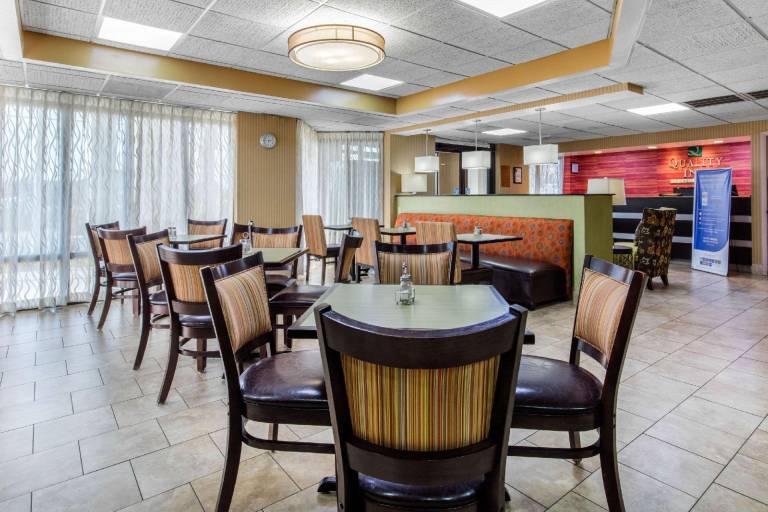 Quality Inn Lebanon — photo 4