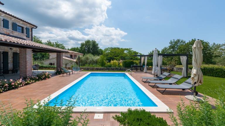 Fully equipped villa with barbecue, private pool & terrace | Dogs allowed — photo 2