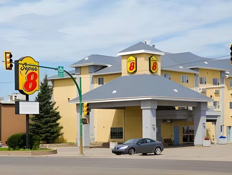Super 8 By Wyndham Saskatoon Near Saskatoon Airport in Saskatoon, SK