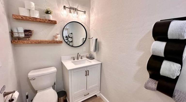 House | Perfect for remote work | Pets allowed — photo 2