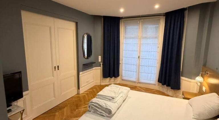 Apartment | Next to Arc de Triomphe — photo 2