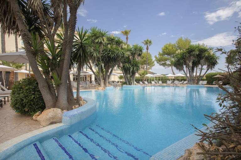 Aparthotel Sa Coma
