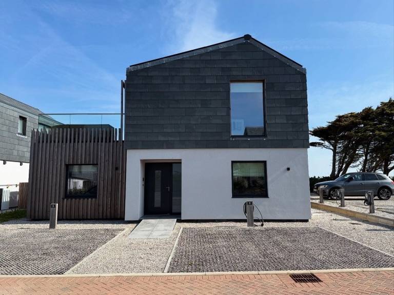 House Mawgan Porth