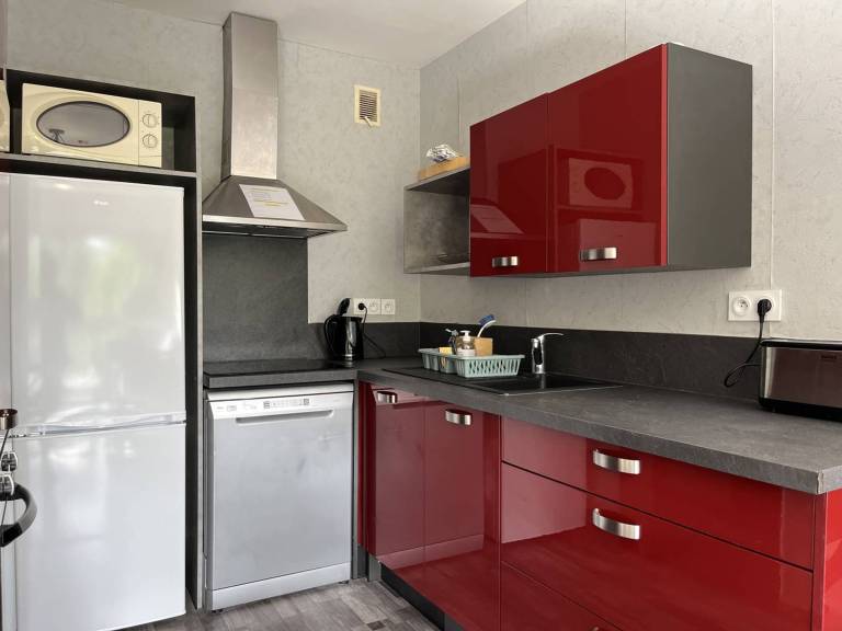 Apartment with 1 room for 4 persons — photo 3