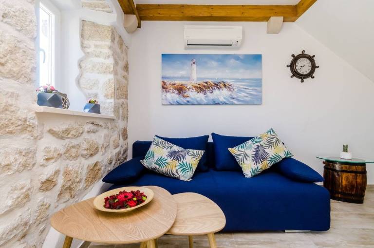 Ferienwohnung in Korita, Okuklje, Kroatien für max. 4 Personen Ferienwohnung in Korita, Okuklje, Kroatien für max. 4 Personen