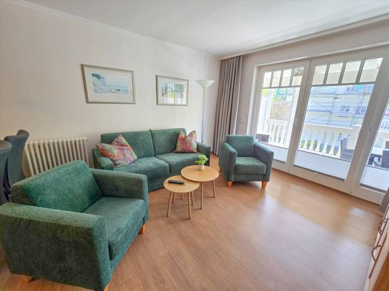 Klassik Ferienwohnung mit 2 Schlafzimmern und Balkon im Obergeschoss — photo 2