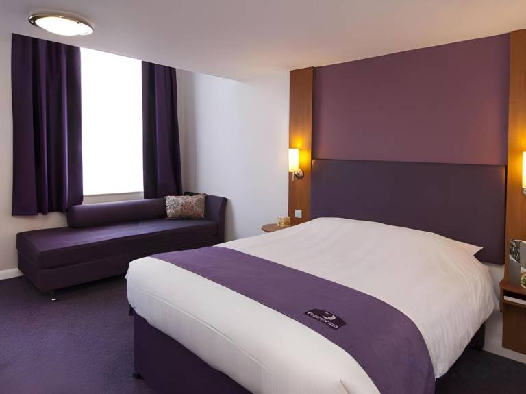 Premier Inn Edinburgh City Centre (Lauriston Place) in Stockbridge