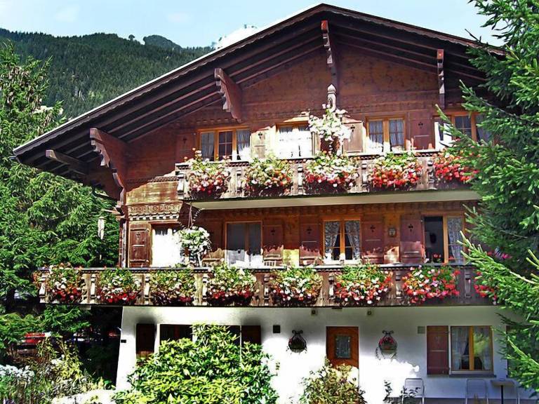 Ferienwohnung Burglauenen