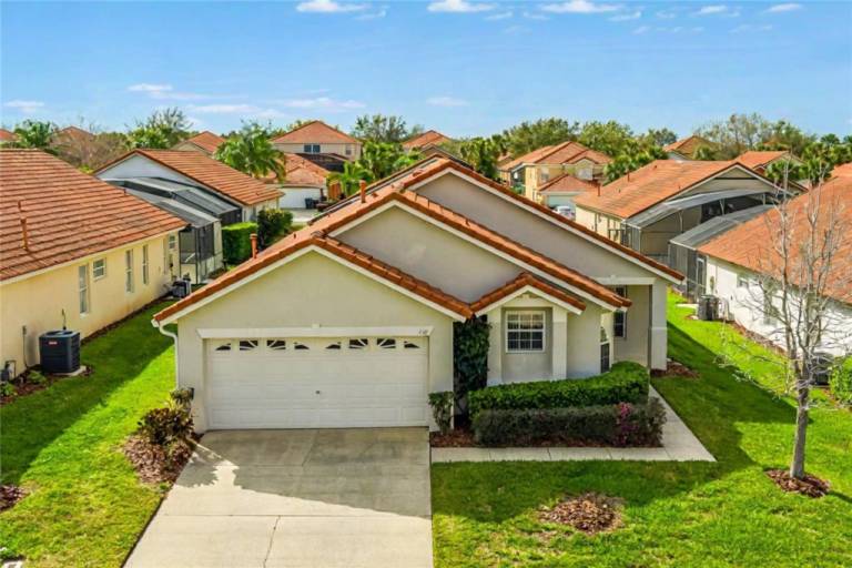 Family-oriented vacation home with private pool | Golf view | Pets allowed in Osceola, FL