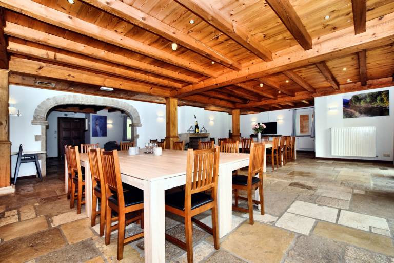 Charming villa with sauna, yard & jacuzzi | Pet-friendly — photo 3